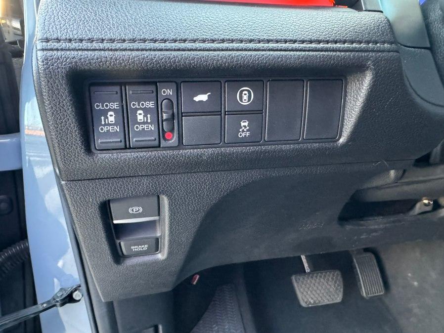 used 2023 Honda Odyssey car, priced at $27,899