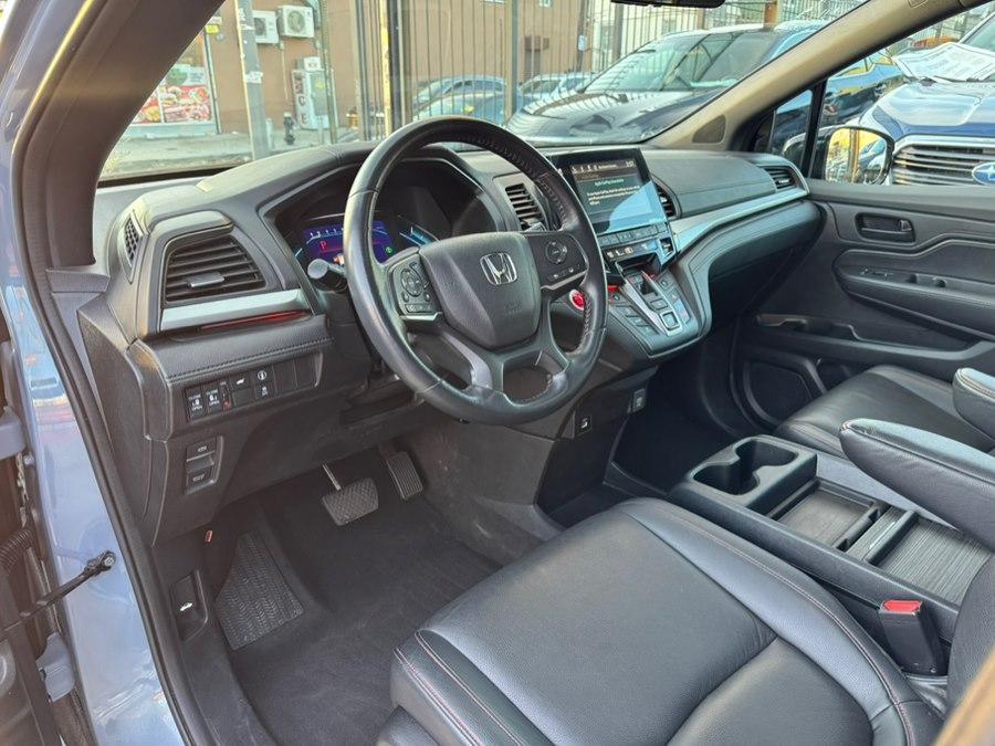 used 2023 Honda Odyssey car, priced at $27,899
