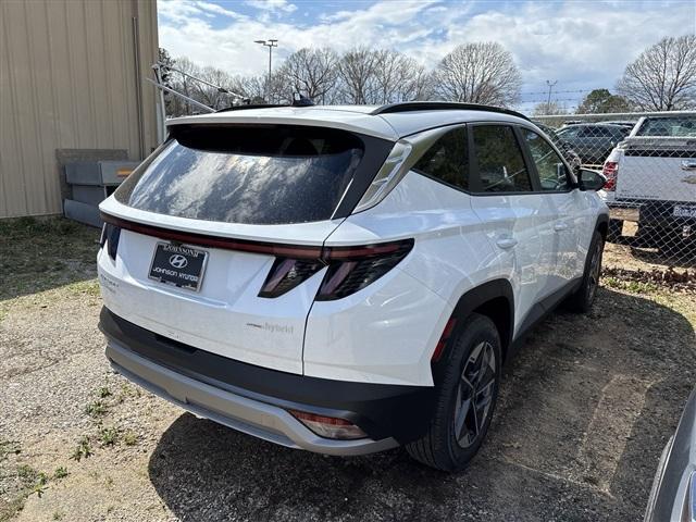 new 2025 Hyundai TUCSON Hybrid car, priced at $37,620