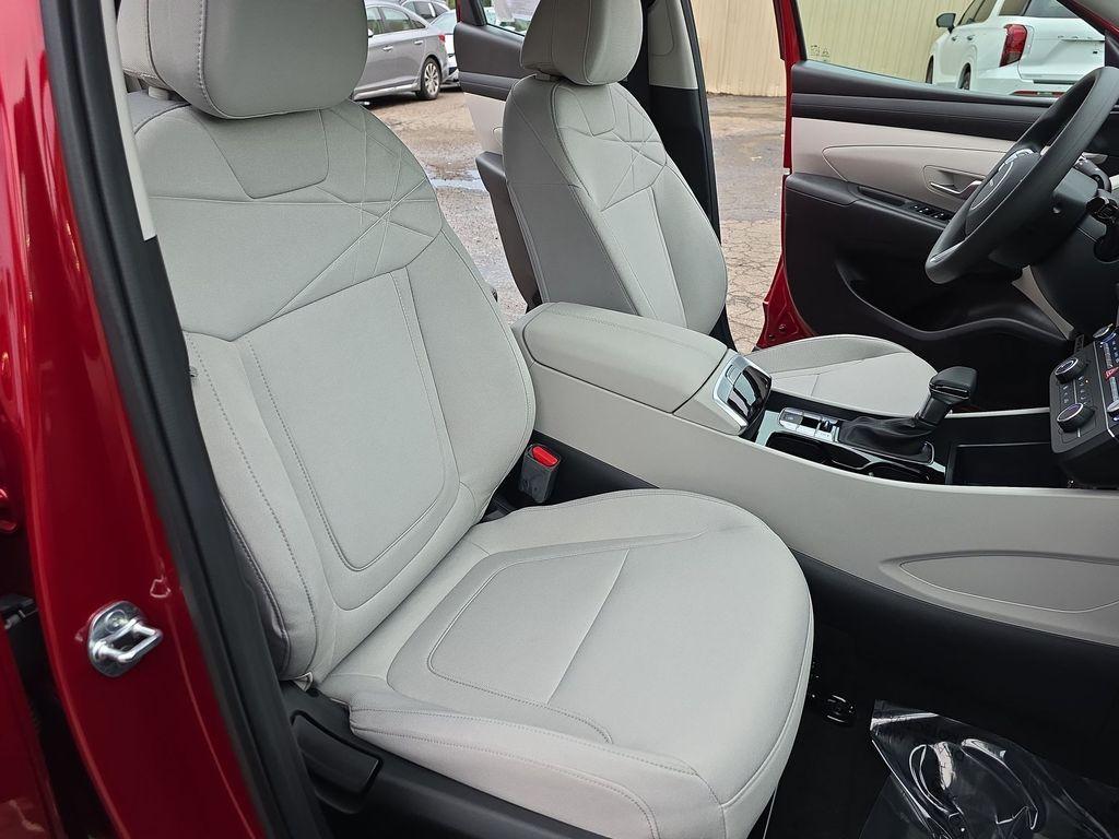 new 2026 Hyundai Tucson car, priced at $30,665