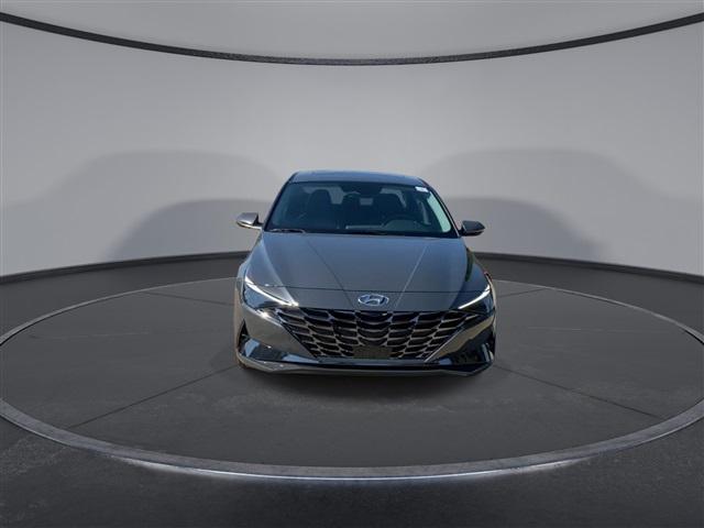 new 2023 Hyundai Elantra car, priced at $25,429