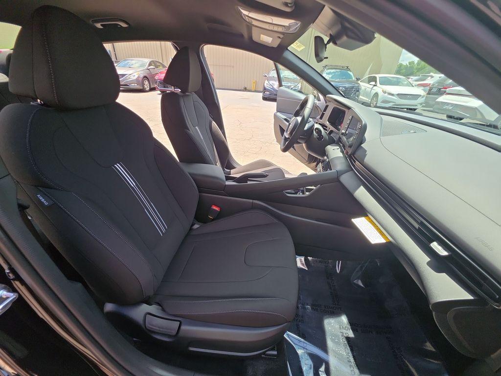 new 2025 Hyundai Elantra car, priced at $23,805