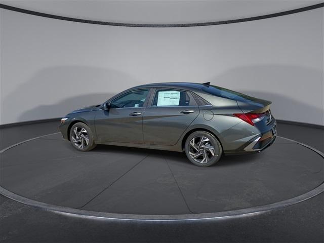 new 2024 Hyundai Elantra car, priced at $23,305