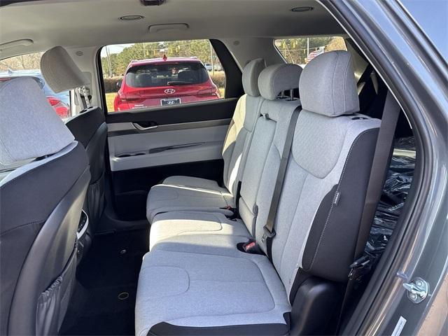 new 2025 Hyundai Palisade car, priced at $39,880