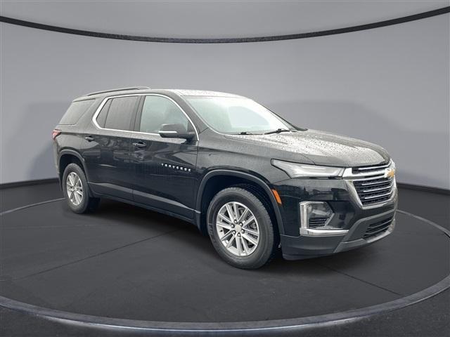 used 2022 Chevrolet Traverse car, priced at $24,198