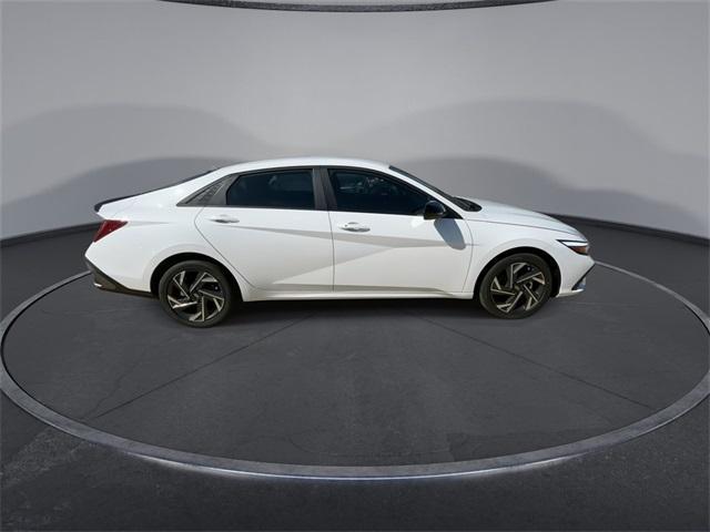 new 2025 Hyundai ELANTRA HEV car, priced at $28,329