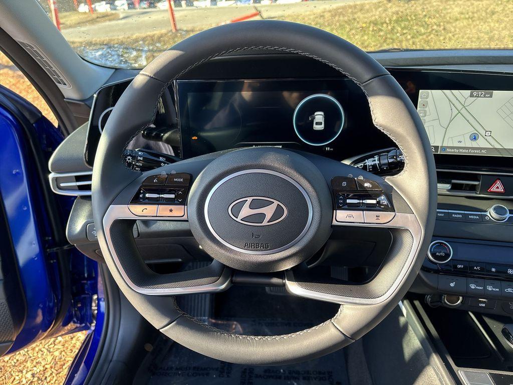 new 2025 Hyundai Elantra car, priced at $27,470