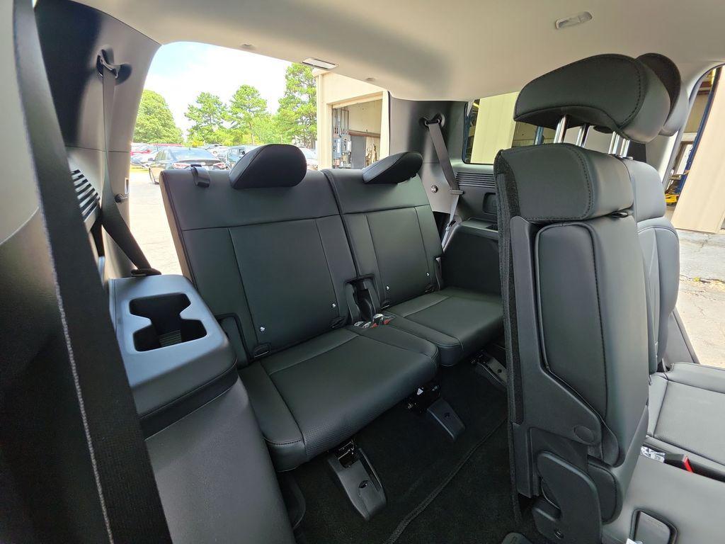 new 2025 Hyundai SANTA FE HEV car, priced at $36,760