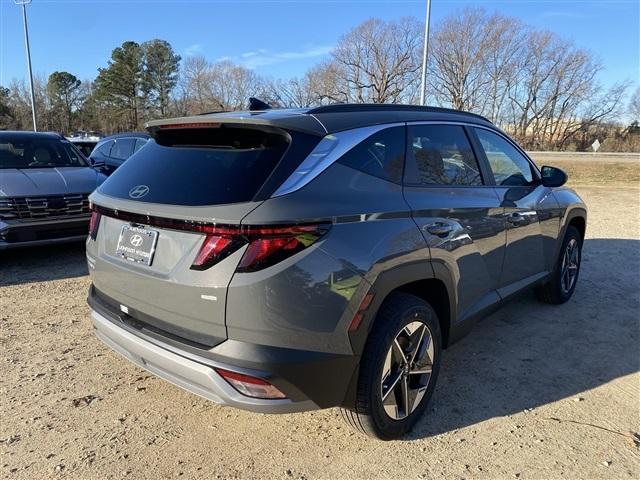 new 2025 Hyundai Tucson car, priced at $30,088