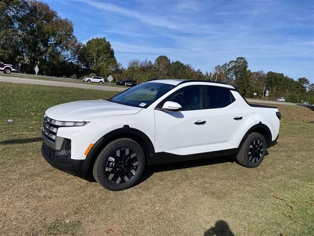 new 2025 Hyundai Santa Cruz car, priced at $34,171