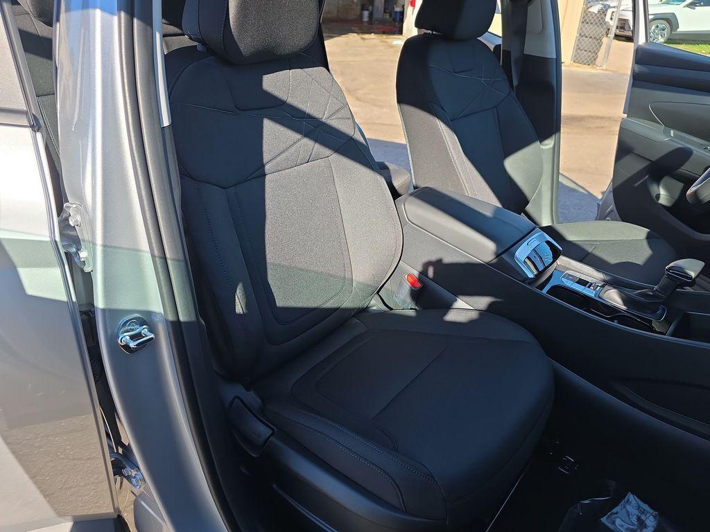 new 2026 Hyundai Tucson car, priced at $31,040