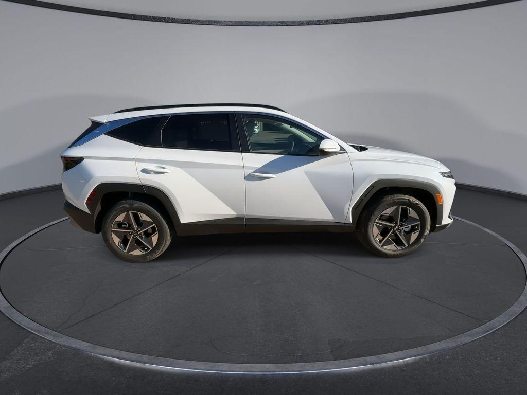 new 2025 Hyundai TUCSON Hybrid car, priced at $38,765