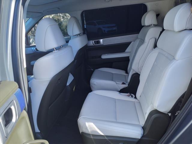 new 2025 Hyundai SANTA FE HEV car, priced at $52,335