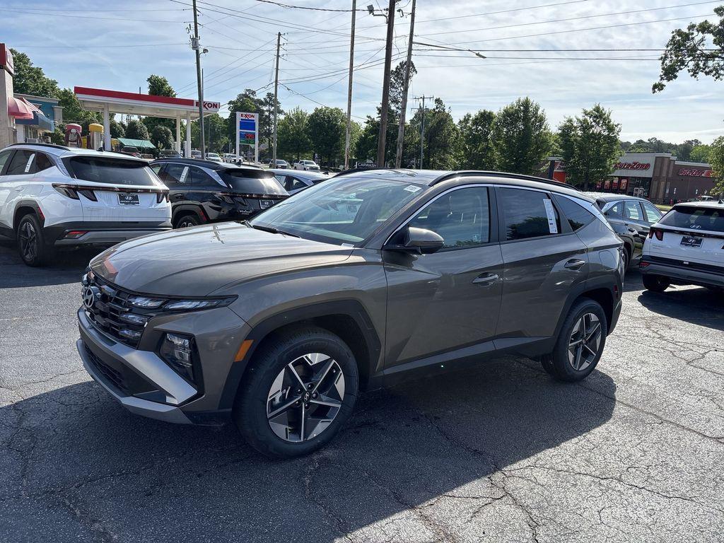 new 2025 Hyundai TUCSON Hybrid car, priced at $37,120