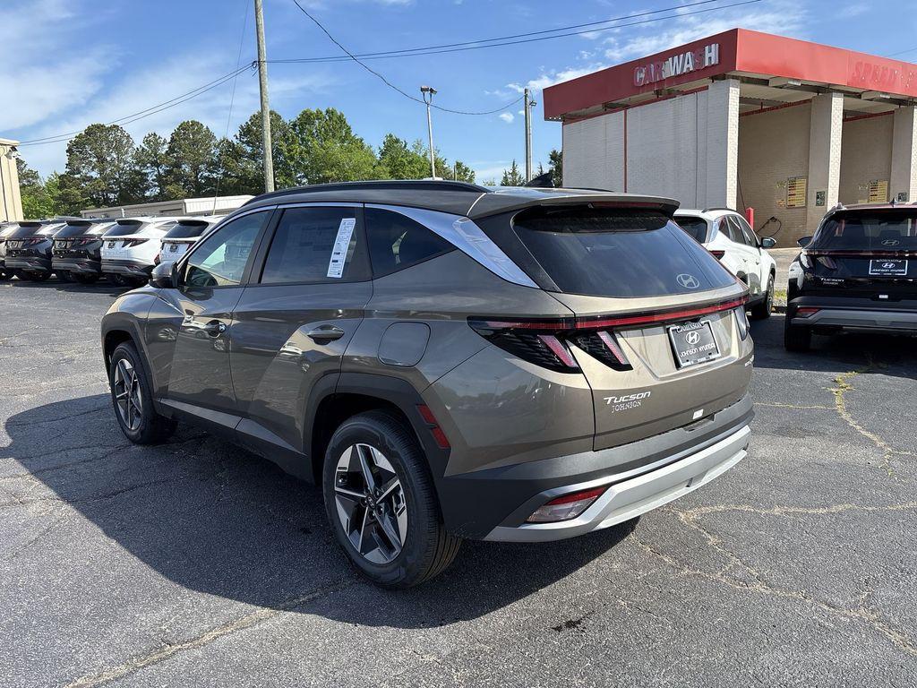 new 2025 Hyundai TUCSON Hybrid car, priced at $37,120