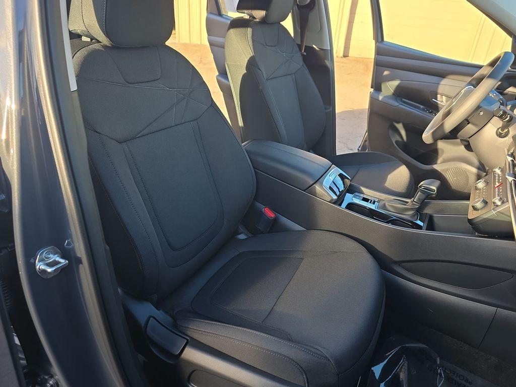 new 2026 Hyundai Tucson car, priced at $30,185