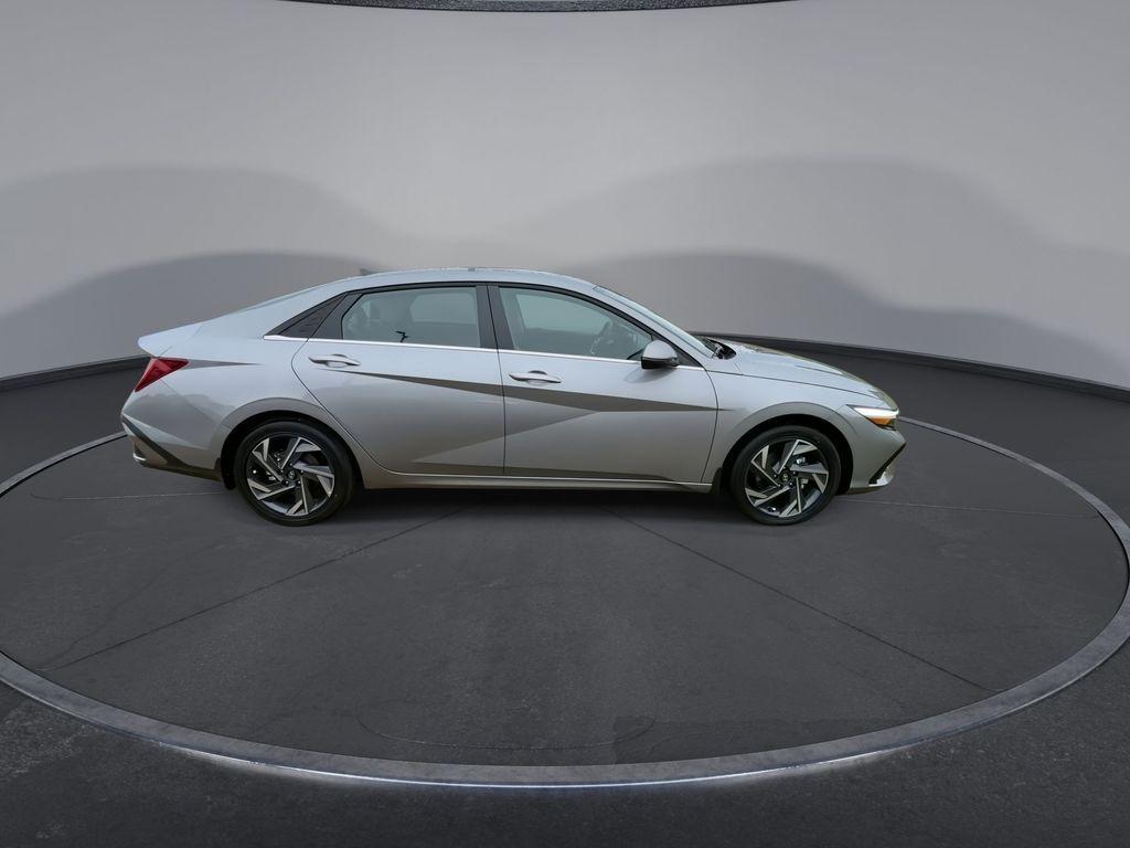 new 2025 Hyundai ELANTRA HEV car, priced at $31,560