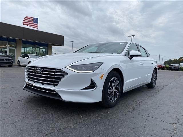 new 2023 Hyundai Sonata Hybrid car, priced at $28,720