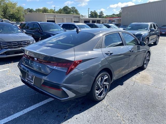 new 2025 Hyundai Elantra car, priced at $23,426