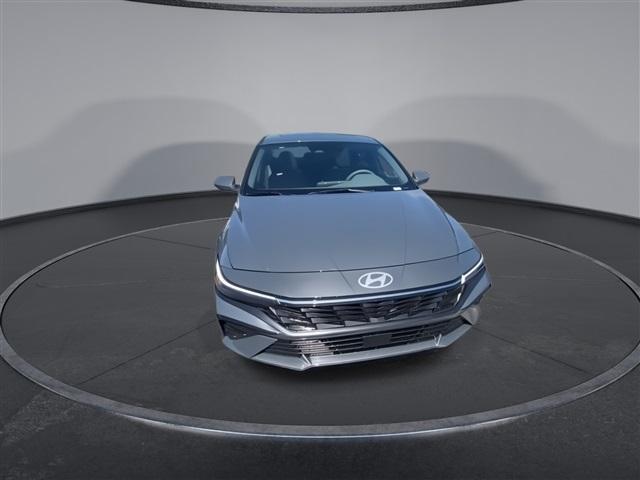 new 2025 Hyundai Elantra car, priced at $23,426