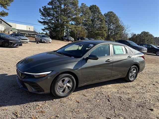 new 2025 Hyundai Elantra car, priced at $23,100