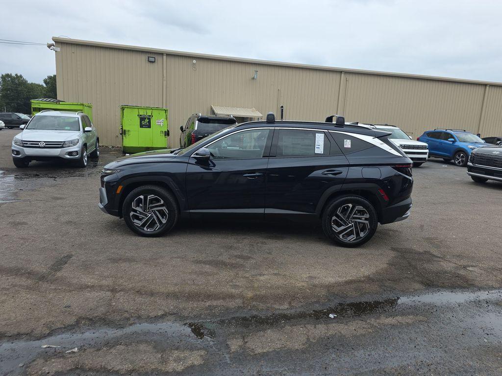 new 2025 Hyundai TUCSON Hybrid car, priced at $42,000