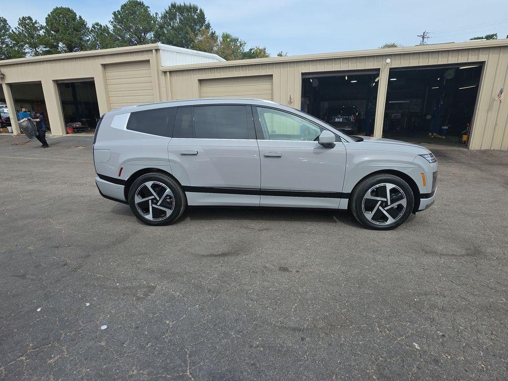 new 2026 Hyundai IONIQ 9 car, priced at $77,750