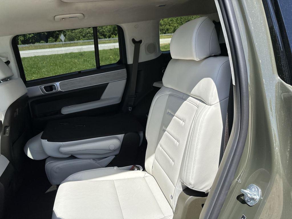 new 2025 Hyundai Santa Fe car, priced at $45,379