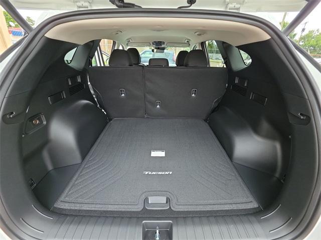 new 2025 Hyundai Tucson car, priced at $31,555