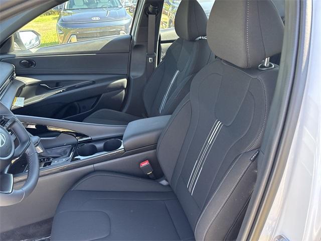 new 2025 Hyundai ELANTRA HEV car, priced at $28,185