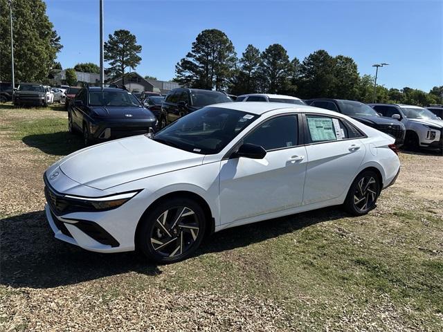 new 2025 Hyundai ELANTRA HEV car, priced at $28,185