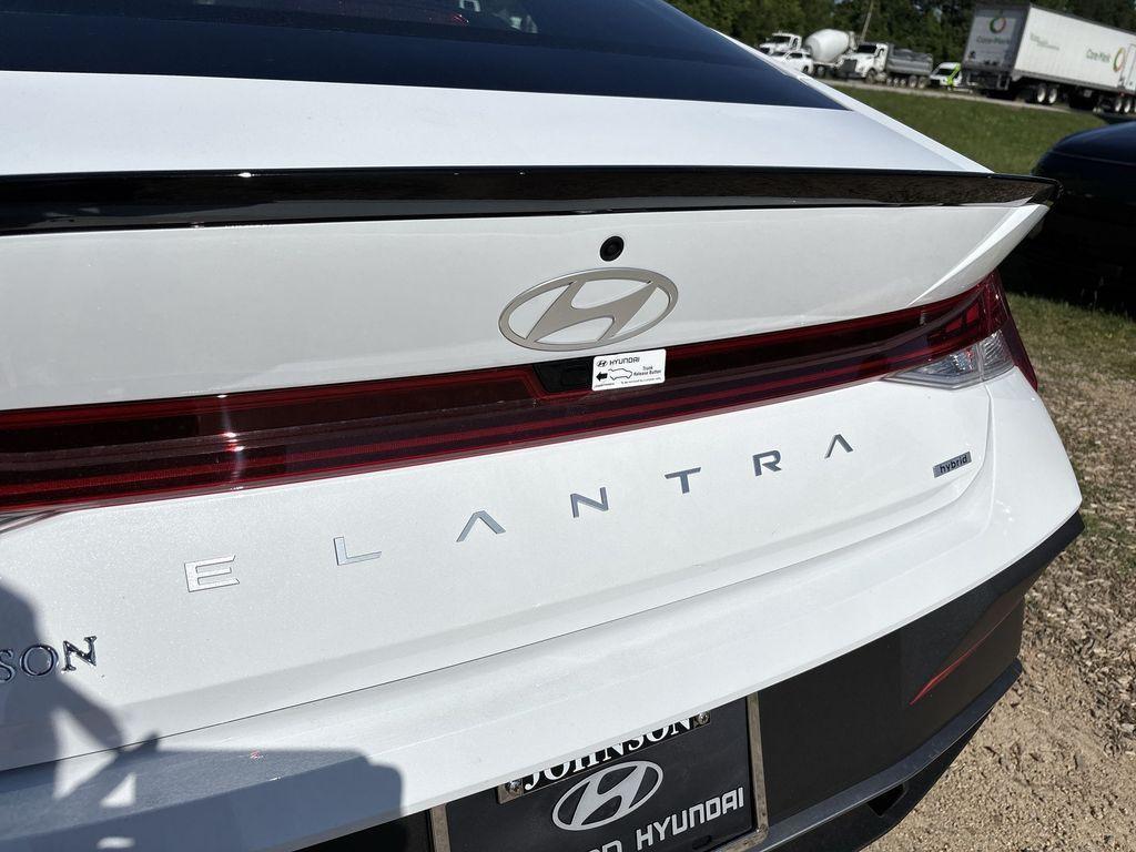 new 2025 Hyundai ELANTRA HEV car, priced at $29,685