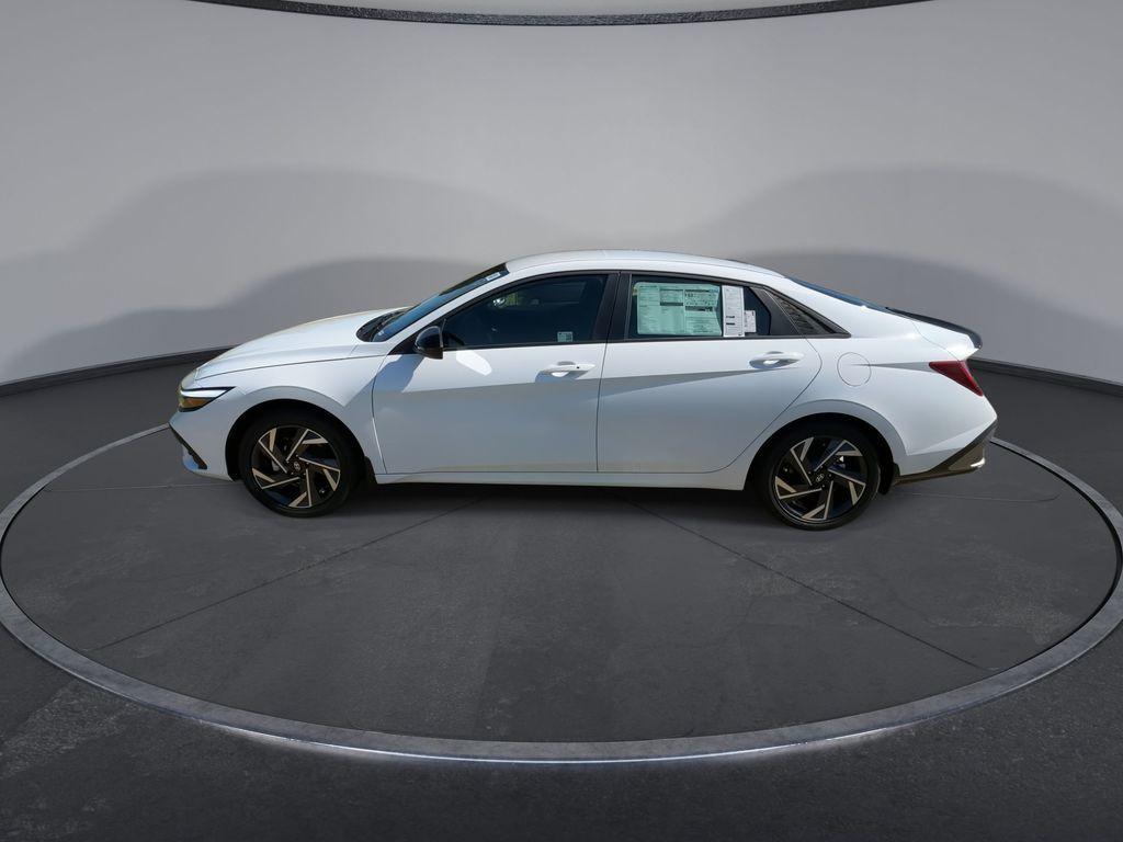 new 2025 Hyundai ELANTRA HEV car, priced at $29,685