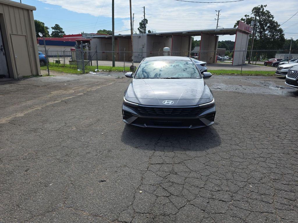 new 2025 Hyundai Elantra car, priced at $22,680
