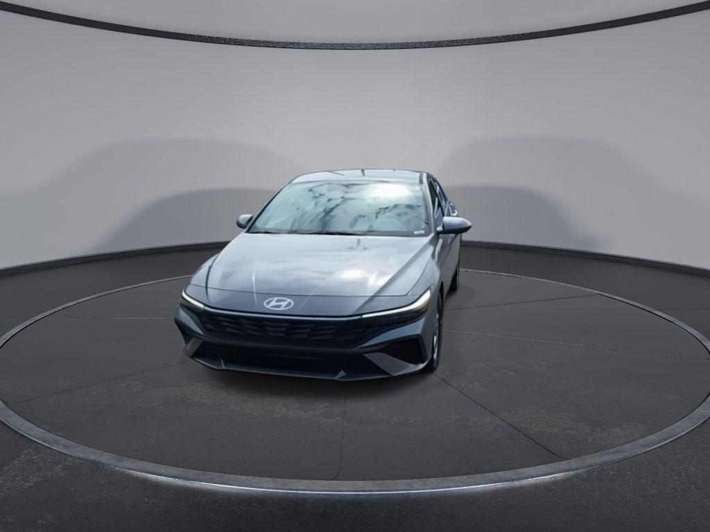 new 2025 Hyundai Elantra car, priced at $22,680