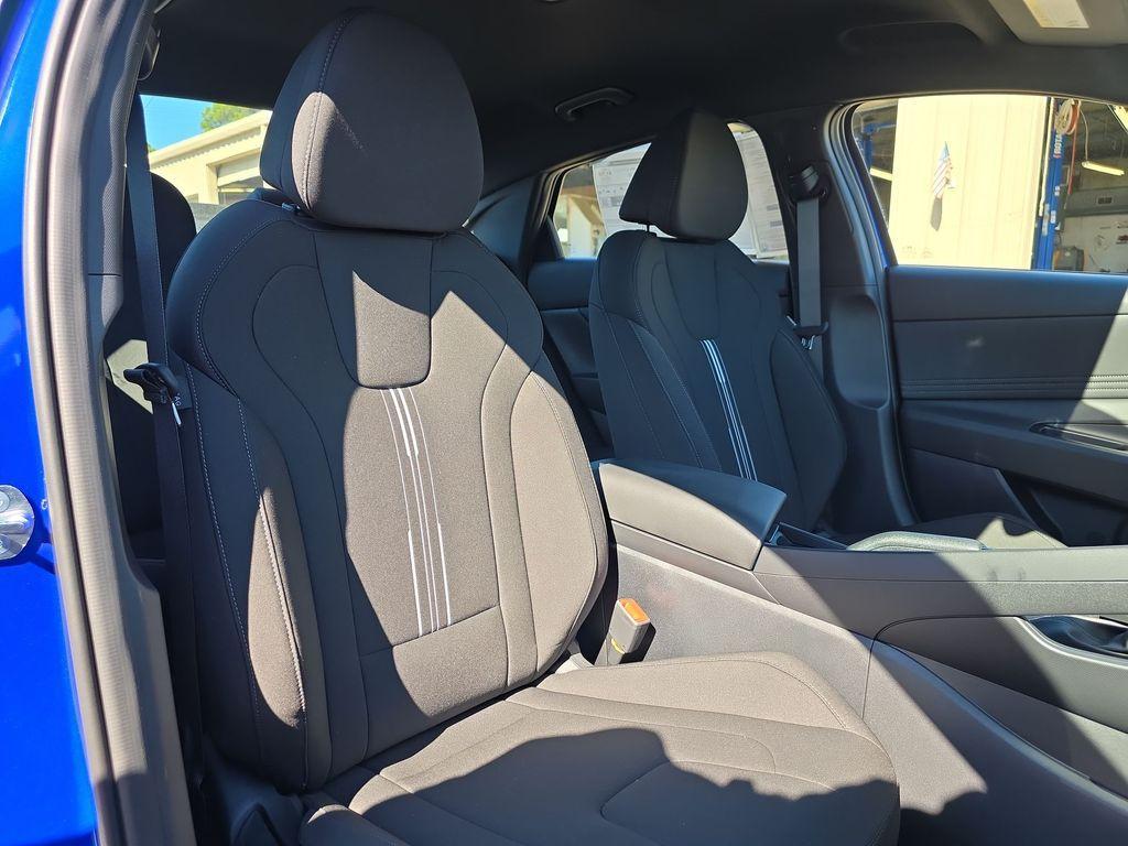 new 2025 Hyundai Elantra car, priced at $24,910