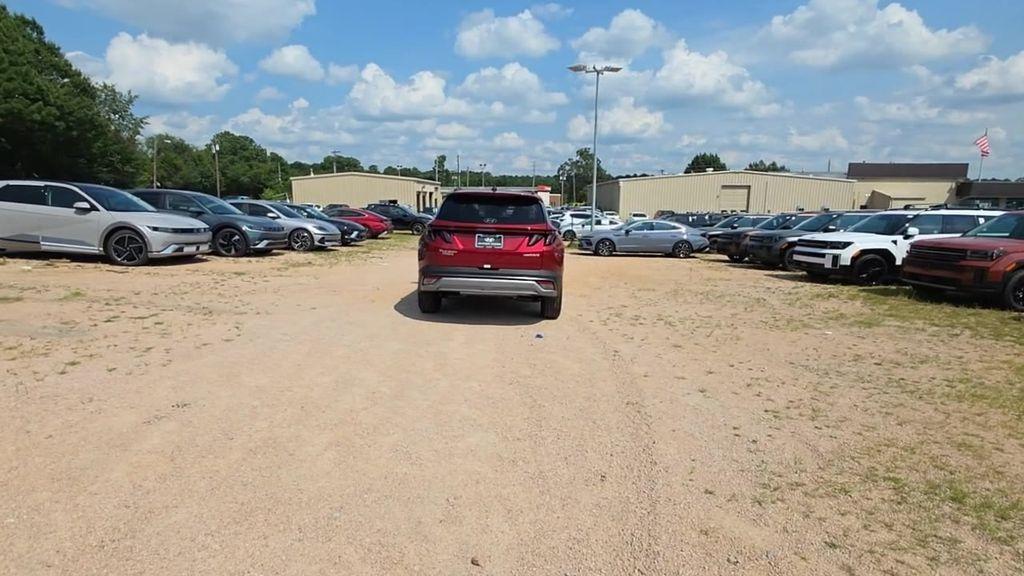 new 2025 Hyundai TUCSON Hybrid car, priced at $42,585