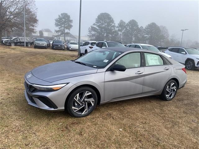 new 2025 Hyundai Elantra car, priced at $23,659