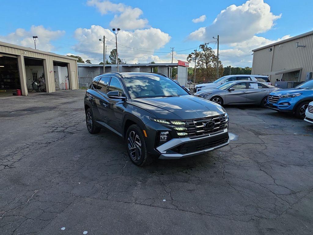 new 2025 Hyundai TUCSON Hybrid car, priced at $40,670