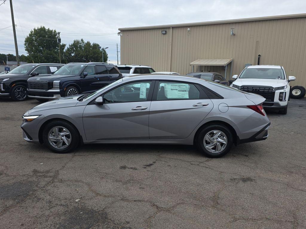 new 2025 Hyundai Elantra car, priced at $23,920