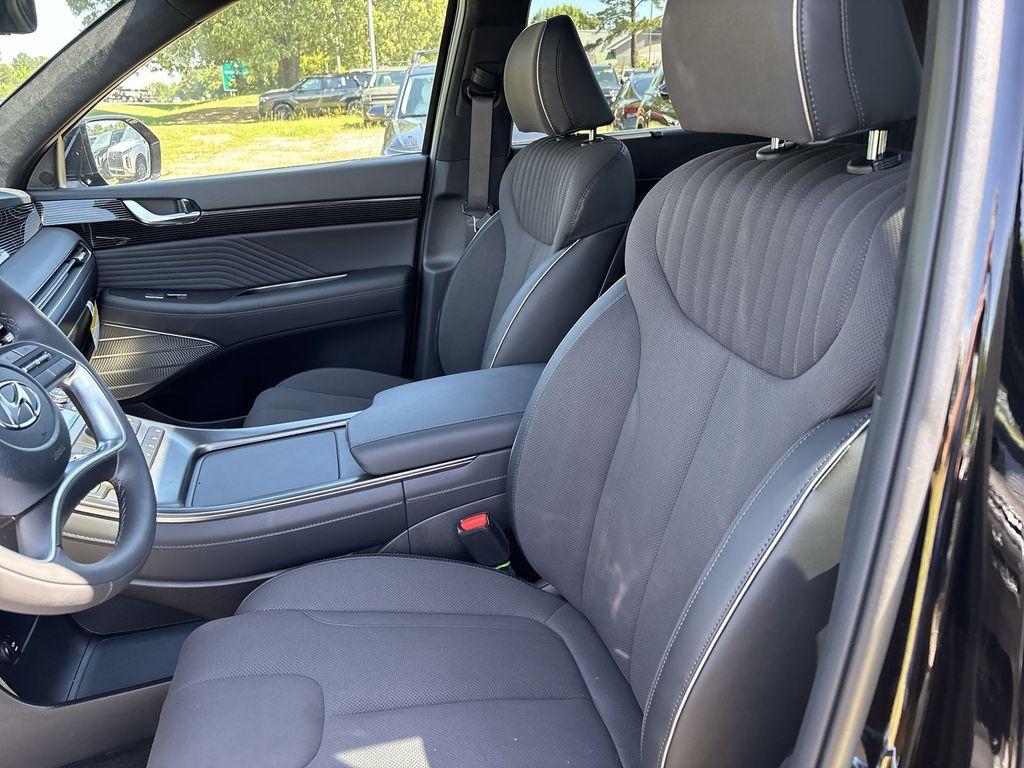 new 2025 Hyundai Palisade car, priced at $56,640
