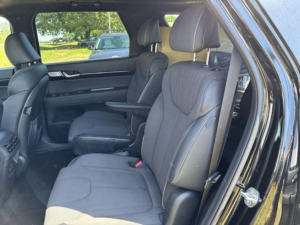 new 2025 Hyundai Palisade car, priced at $56,640