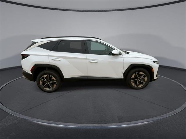 new 2025 Hyundai TUCSON Hybrid car, priced at $37,515