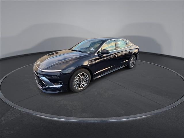 new 2025 Hyundai Sonata Hybrid car, priced at $29,367