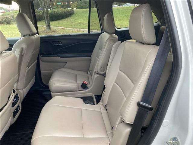 used 2021 Honda Pilot car, priced at $28,823