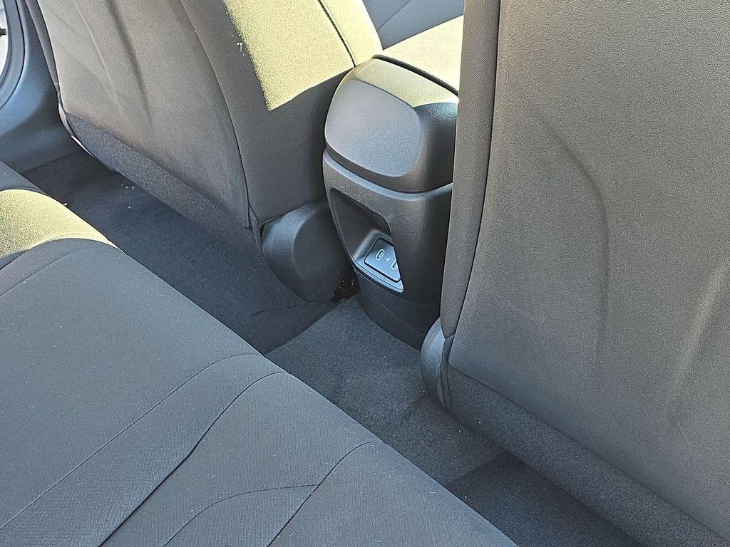 new 2025 Hyundai Elantra car, priced at $25,410