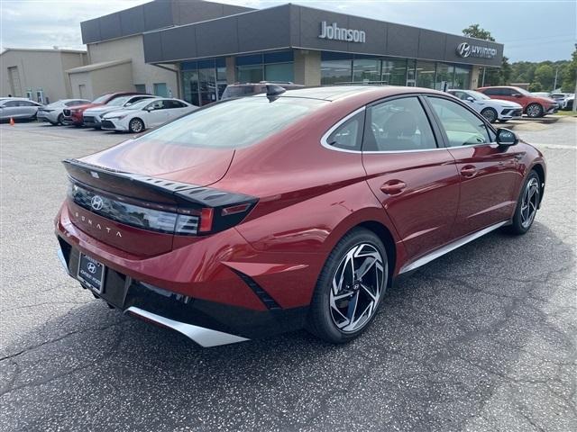 new 2024 Hyundai Sonata car, priced at $28,030