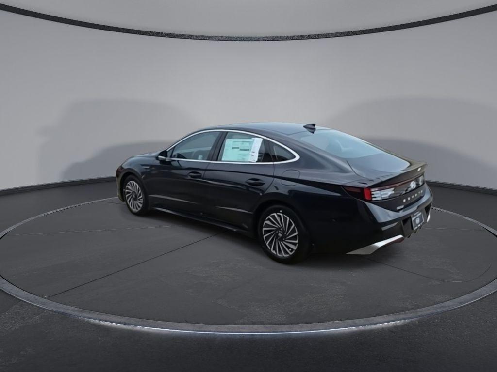 new 2025 Hyundai Sonata Hybrid car, priced at $33,110