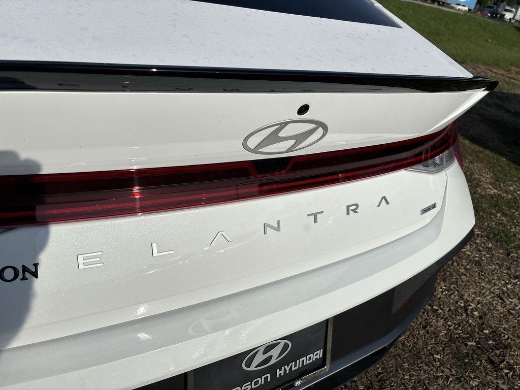 new 2025 Hyundai ELANTRA HEV car, priced at $29,685