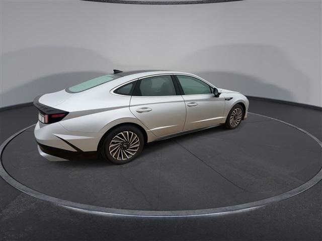 new 2025 Hyundai Sonata Hybrid car, priced at $35,316